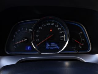 Voertuigafbeelding 6