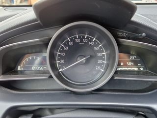 Voertuigafbeelding 6