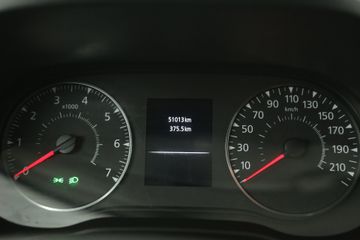 Voertuigafbeelding 12