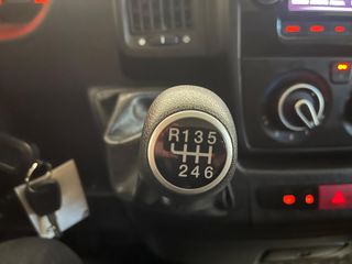 Voertuigafbeelding 27