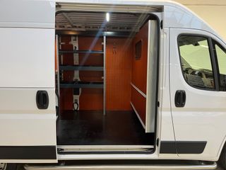 Voertuigafbeelding 30