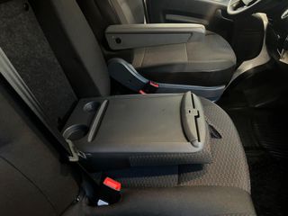 Voertuigafbeelding 42