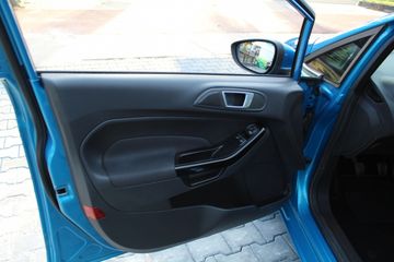 Voertuigafbeelding 10