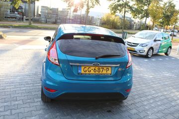 Voertuigafbeelding 6