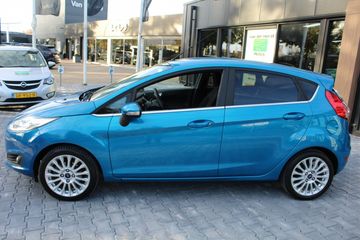 Voertuigafbeelding 8