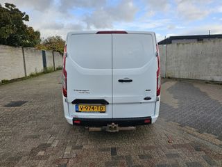 Voertuigafbeelding 3