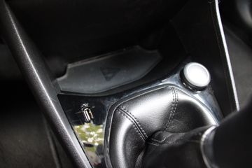 Voertuigafbeelding 17