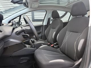 Voertuigafbeelding 7