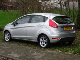 Voertuigafbeelding 2