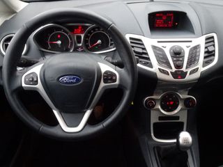 Voertuigafbeelding 9