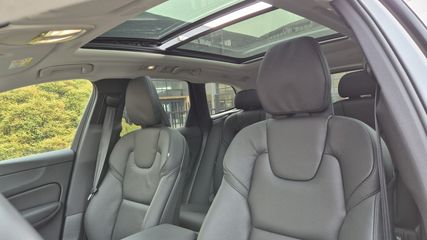 Voertuigafbeelding 3