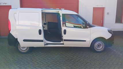 Voertuigafbeelding 3