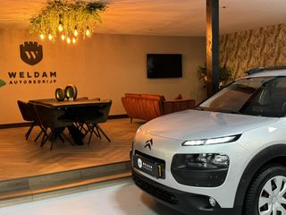 Voertuigafbeelding 9