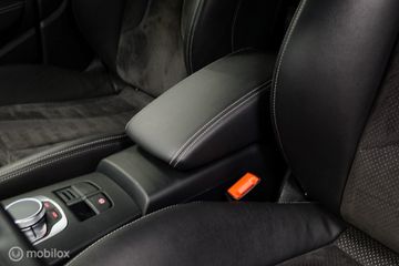 Voertuigafbeelding 37