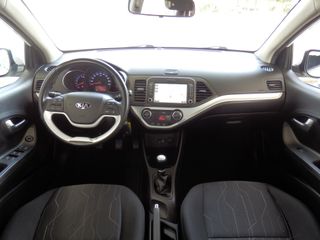 Voertuigafbeelding 7