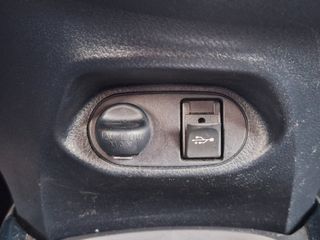 Voertuigafbeelding 31