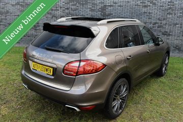 Voertuigafbeelding 13