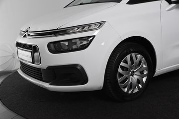 Voertuigafbeelding 18