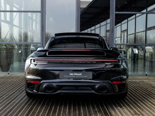 Voertuigafbeelding 4