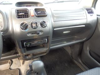 Voertuigafbeelding 12