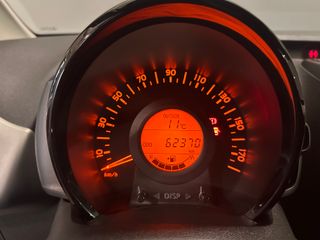 Voertuigafbeelding 3