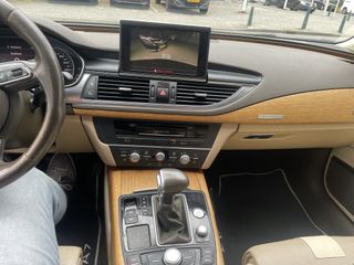 Voertuigafbeelding 13