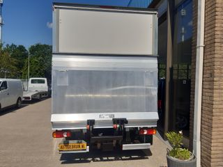 Voertuigafbeelding 5