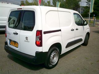 Voertuigafbeelding 4