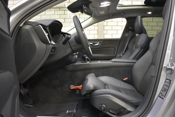 Voertuigafbeelding 13