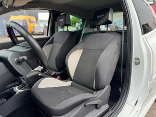 Voertuigafbeelding 23