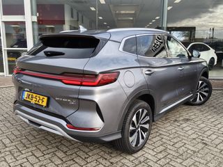 Voertuigafbeelding 3