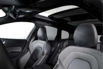 Voertuigafbeelding 6