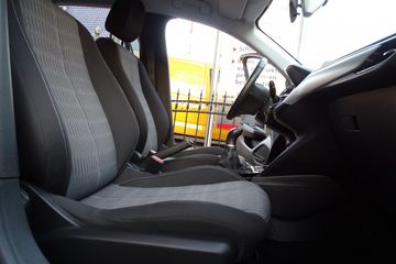 Voertuigafbeelding 13