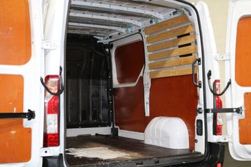 Voertuigafbeelding 13