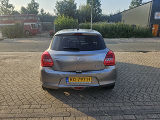 Voertuigafbeelding 4