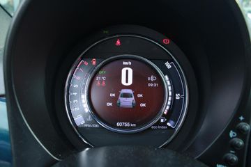 Voertuigafbeelding 12