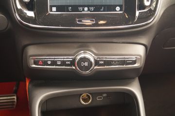 Voertuigafbeelding 11