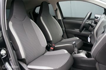 Voertuigafbeelding 8