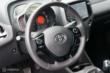 Voertuigafbeelding 9