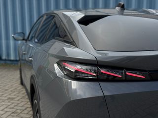 Voertuigafbeelding 19