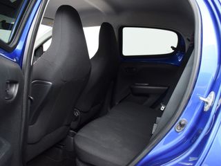 Voertuigafbeelding 9