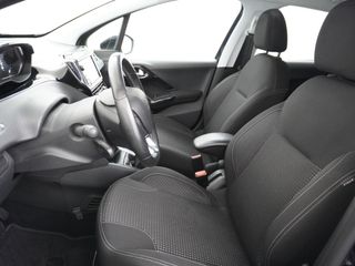 Voertuigafbeelding 12