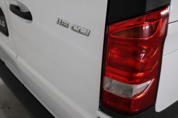 Voertuigafbeelding 38