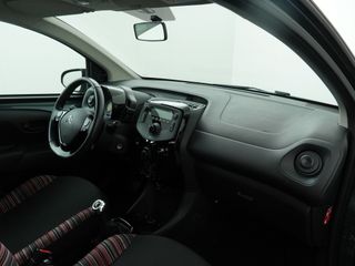 Voertuigafbeelding 30