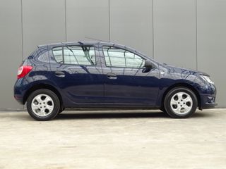 Voertuigafbeelding 10