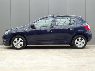 Voertuigafbeelding 8