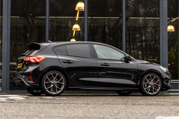 Voertuigafbeelding 4