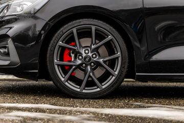 Voertuigafbeelding 8