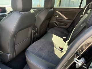 Voertuigafbeelding 37