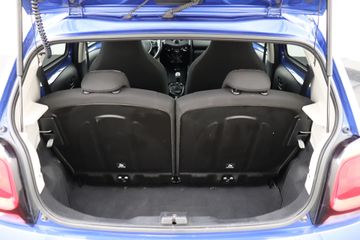 Voertuigafbeelding 12